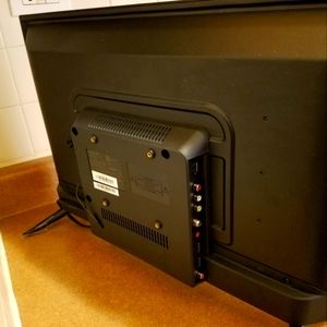 20 inch element tv price